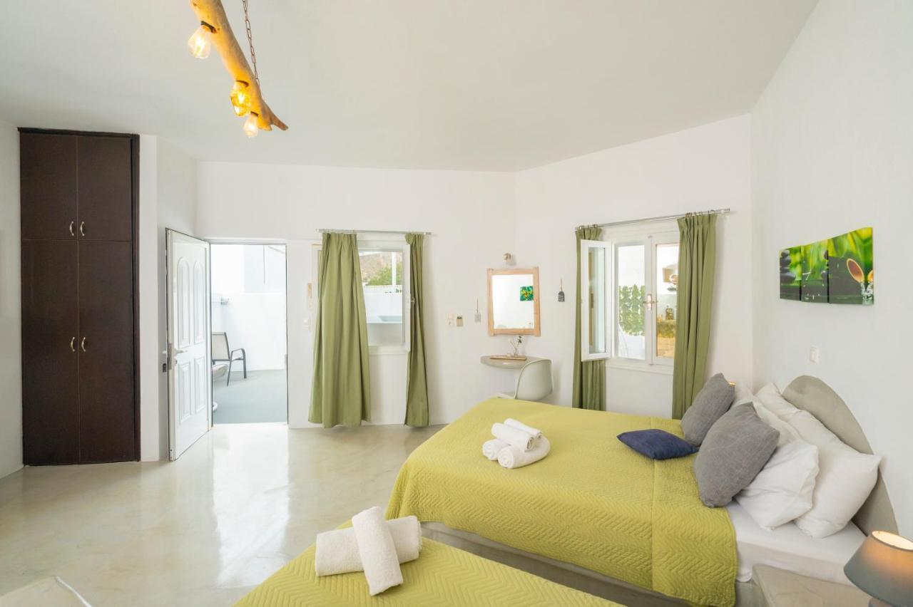 Loukas & Emma Eco Houses Perissa  Esterno foto
