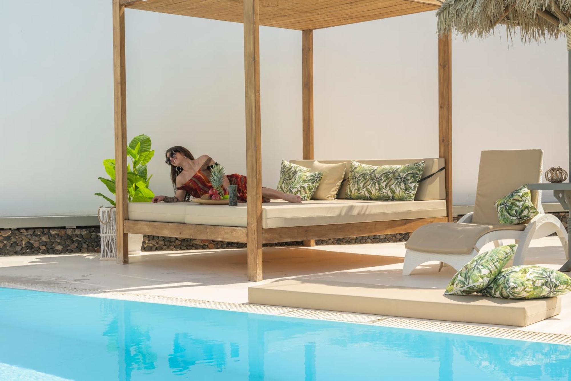Loukas & Emma Eco Houses Perissa  Esterno foto